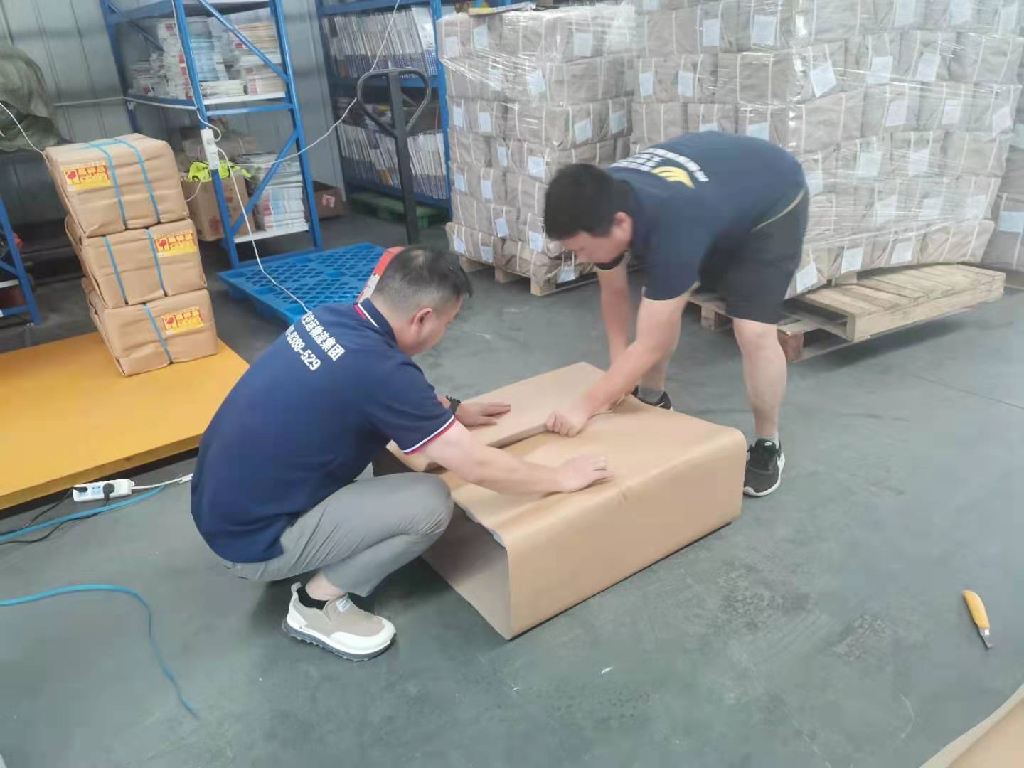 统筹谋划 加快推动航空物流通道体系和格局建设 “十四五”期间，加快推动航空物流通道建设